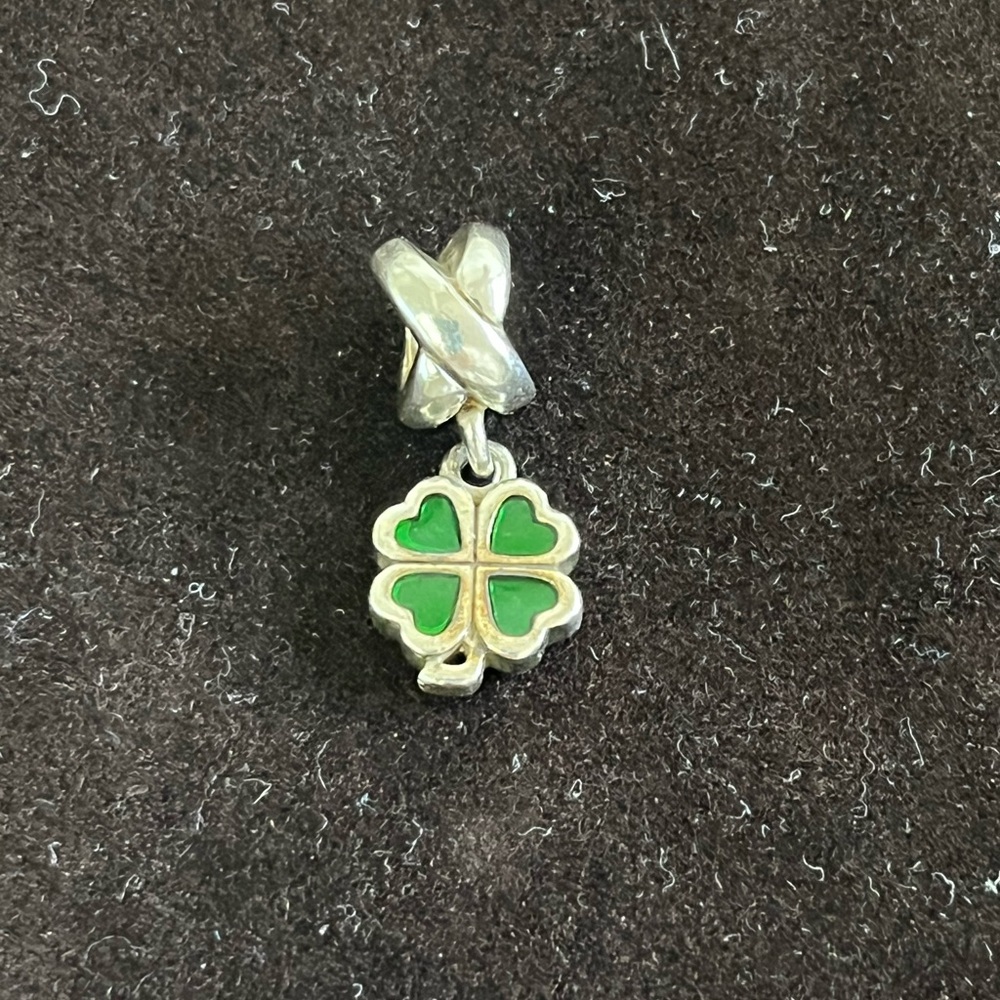 Pandora- 4 Leaf Clover green and silver  Charm